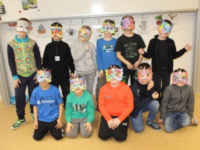 VV-výroba karnevalové masky