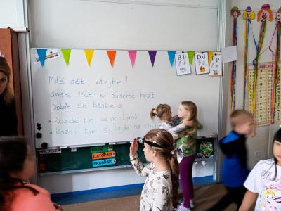 Noc s Andersenem začíná