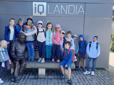 IQ landia