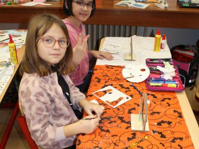 Vyrábění na vánoční tržnici