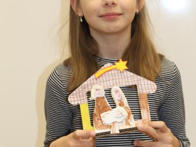 Vyrábění na vánoční tržnici