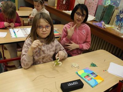 Vyrábění na vánoční tržnici