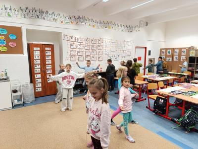 Seznámení s jedním metrem - měříme délku