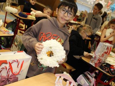 VYRÁBĚNÍ NA VÁNOČNÍ TRŽNICI