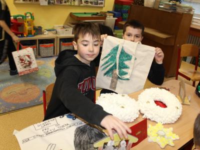 VYRÁBĚNÍ NA VÁNOČNÍ TRŽNICI