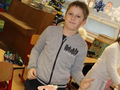 VYRÁBĚNÍ NA VÁNOČNÍ TRŽNICI