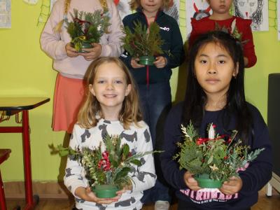 VYRÁBĚNÍ NA VÁNOČNÍ TRŽNICI