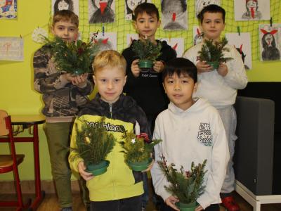 VYRÁBĚNÍ NA VÁNOČNÍ TRŽNICI