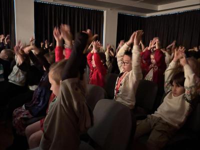 Legenda o hvězdě: děti vydržely sedět! Zázrak potvrzen