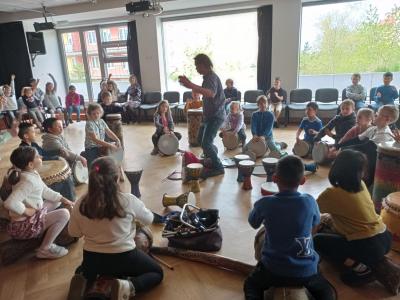 KC12 Drum Circle