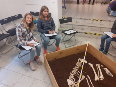 ŠKOLA MLADÝCH ARCHEOLOGŮ (14.10.2022)