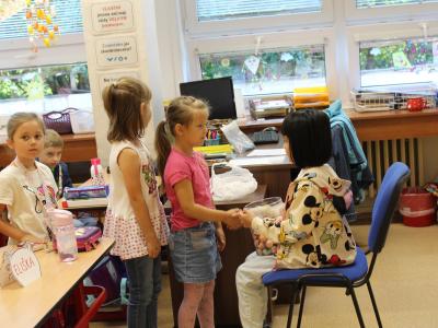 PŘEJEME SI K NAROZENINÁM