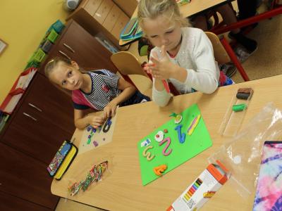 NAŠE PRVNÍ PÍSMENKA A ČÍSLICE